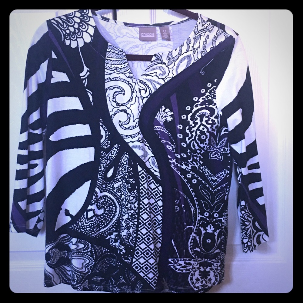 Chico’s top - size 0 (Chico’s sizing- comp to S)
